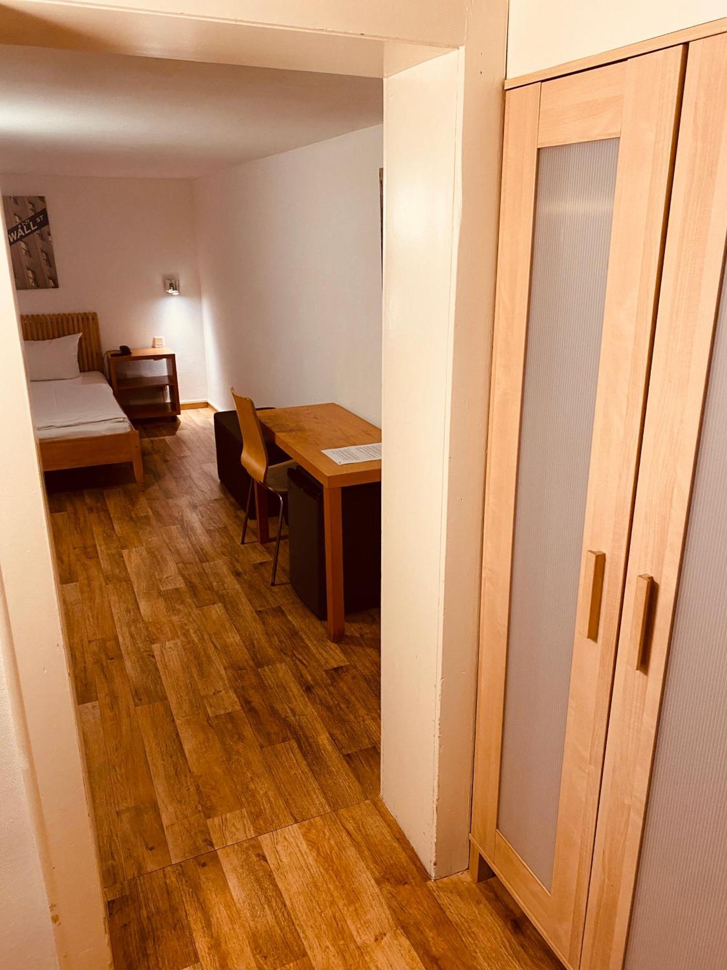 Stay Inn Central Station Fráncfort del Meno Habitación foto